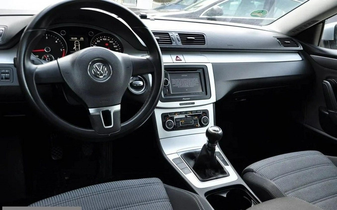 Volkswagen CC cena 31900 przebieg: 231000, rok produkcji 2010 z Olecko małe 742